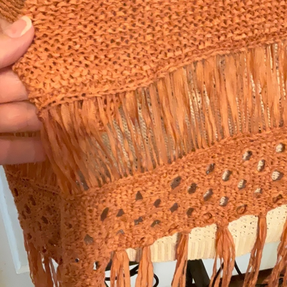 ⚠️⚠️⚠️BOGOHO⚠️⚠️⚠️Umgee Women's Crochet Sweater Vest—Size Small - Picture 5 of 9